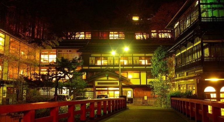 Ingat Pemandian Air Panas Yubaba Di Anime Spirited Away? Ternyata Ada Prefektur Gunma!